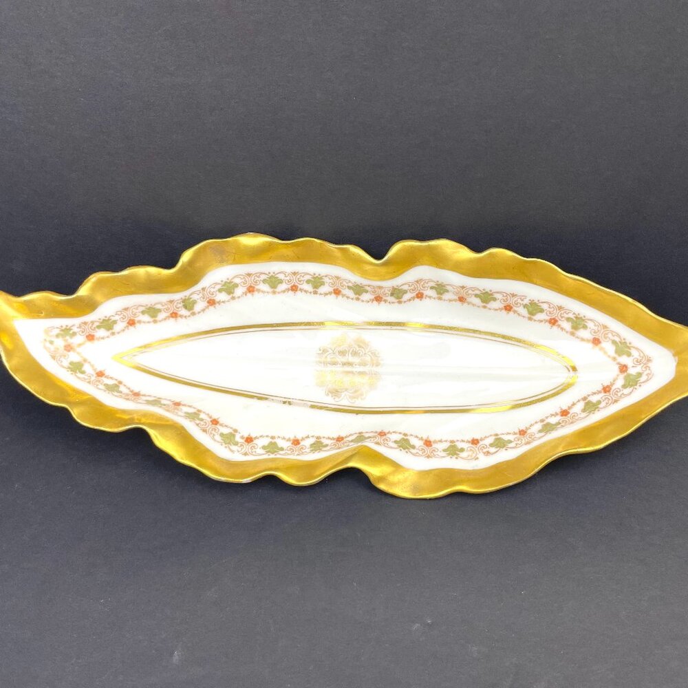 Vintage Limoges France Leaf-Shaped Tray -Blakeman & Henderson, T&V, c.1900–1915